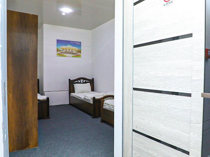 House De Moon Hostel Tashkent Bilik gambar